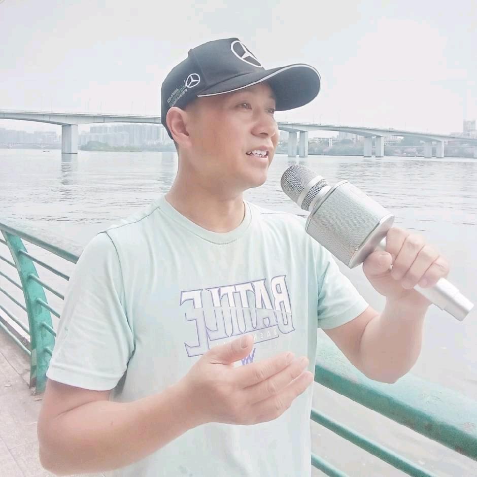 靓声阿龙