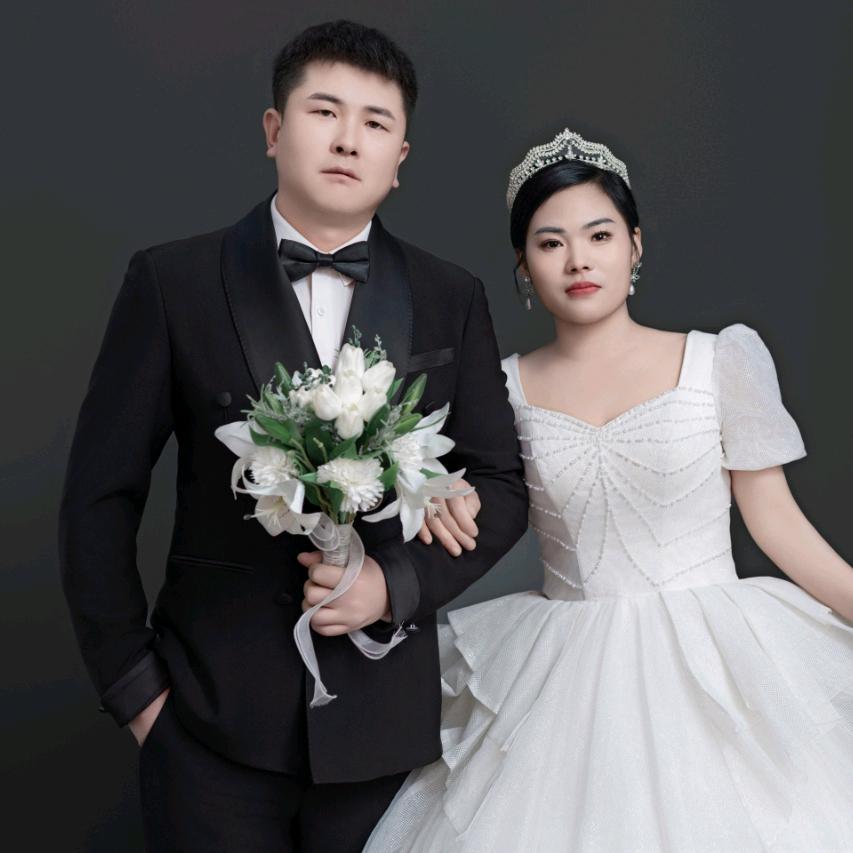 希望我们一步一步忘情走努力我们以后的幸福