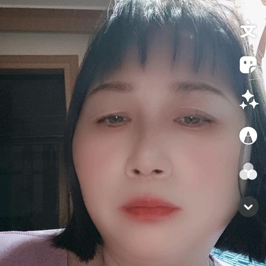 昌秀英