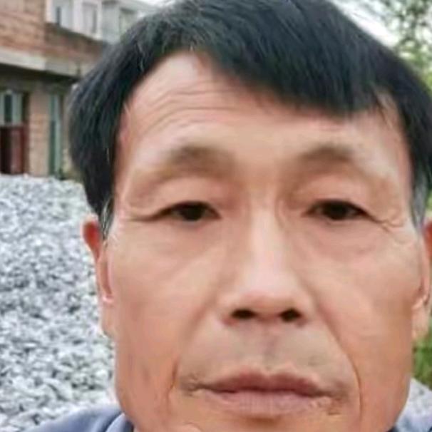 何大哥