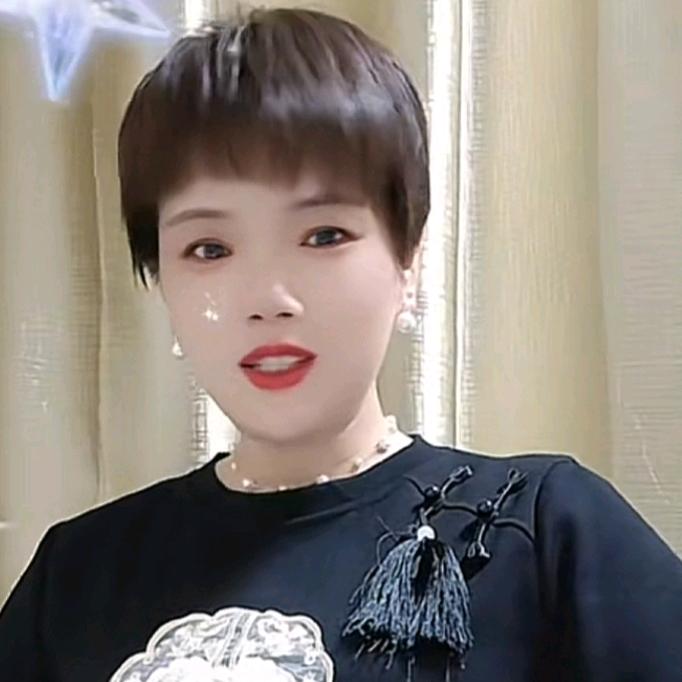 阿霞💄💄