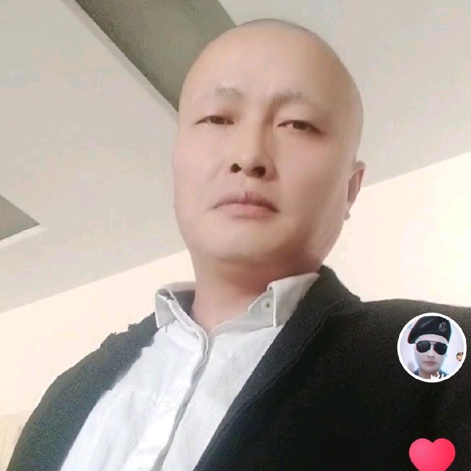 光头老岳