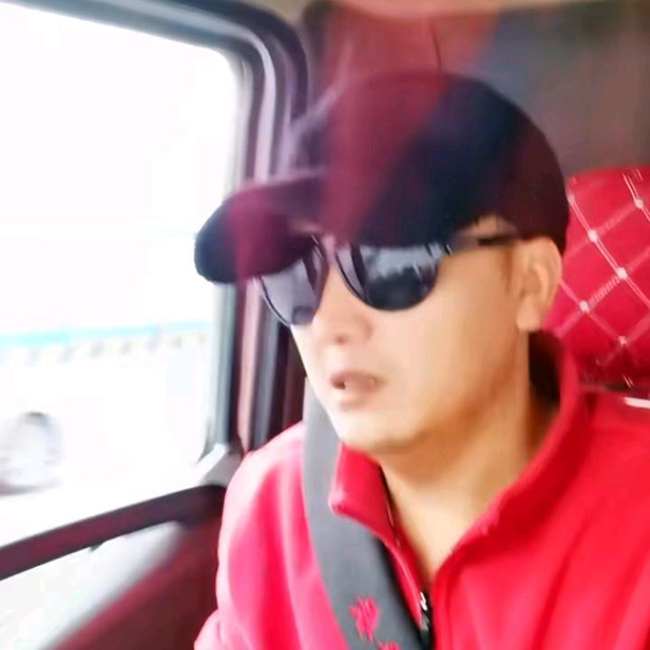 车旧路远（车夫）