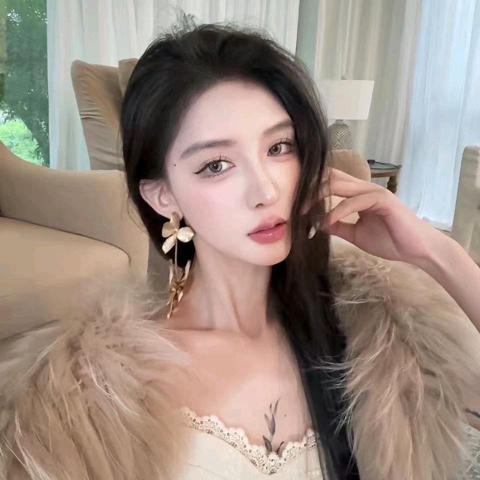 杜屁屁桃～穿搭精选💗