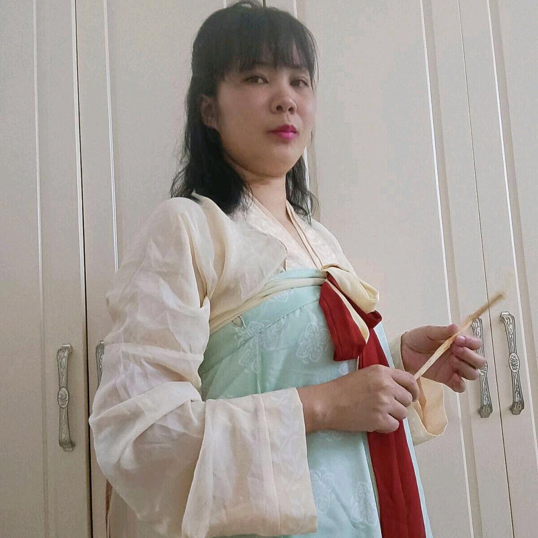 娇姐姐(小号新人学直播)