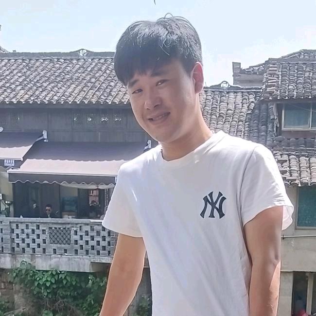 白总    （承蒙厚爱）