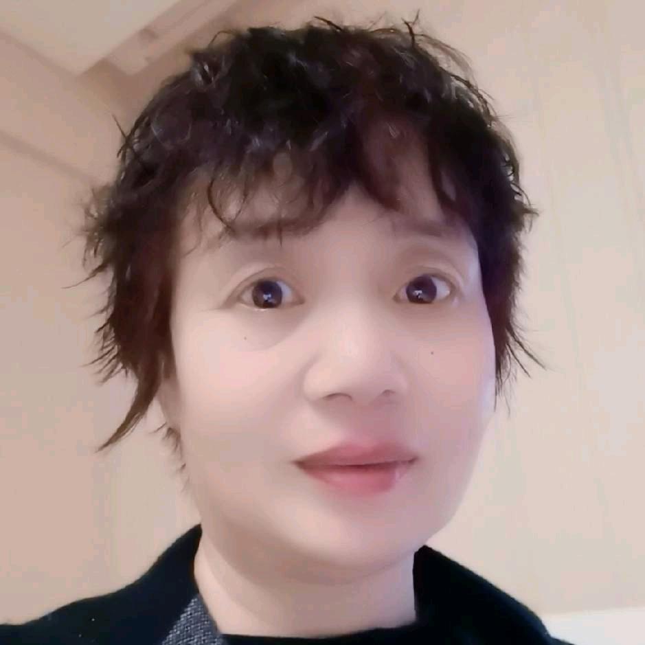 彩虹莉莉