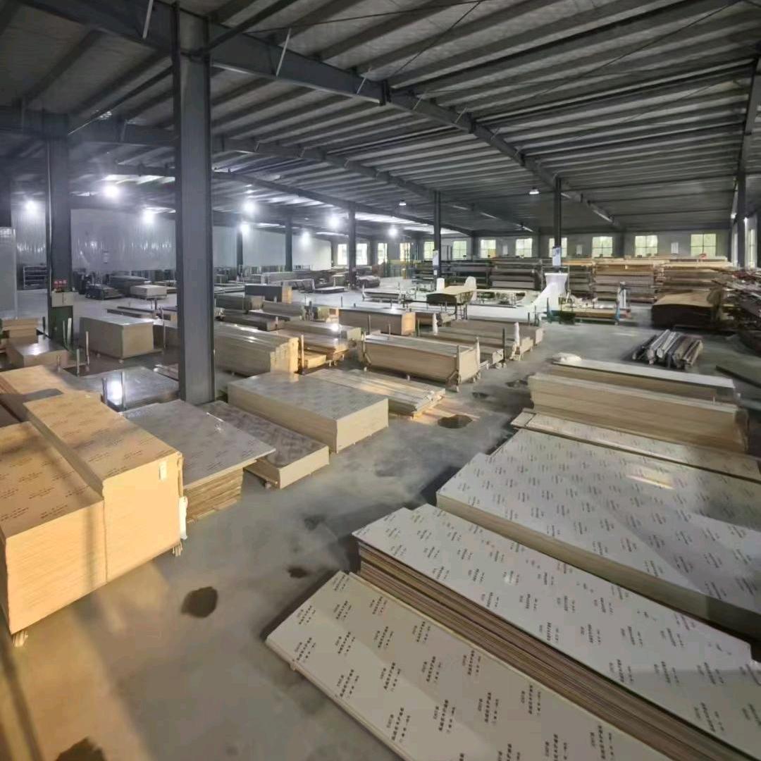 练练欧雅美装配式护墙板格栅