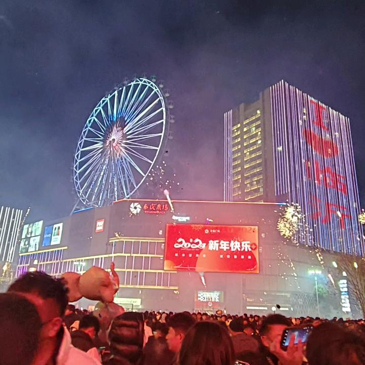 ┣勵志的胖子⌒