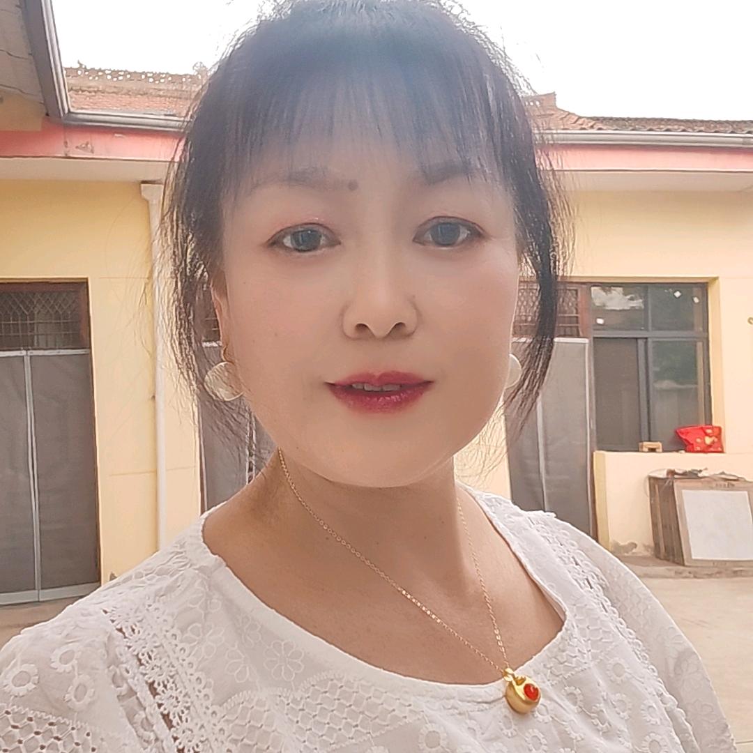 努力的雪儿