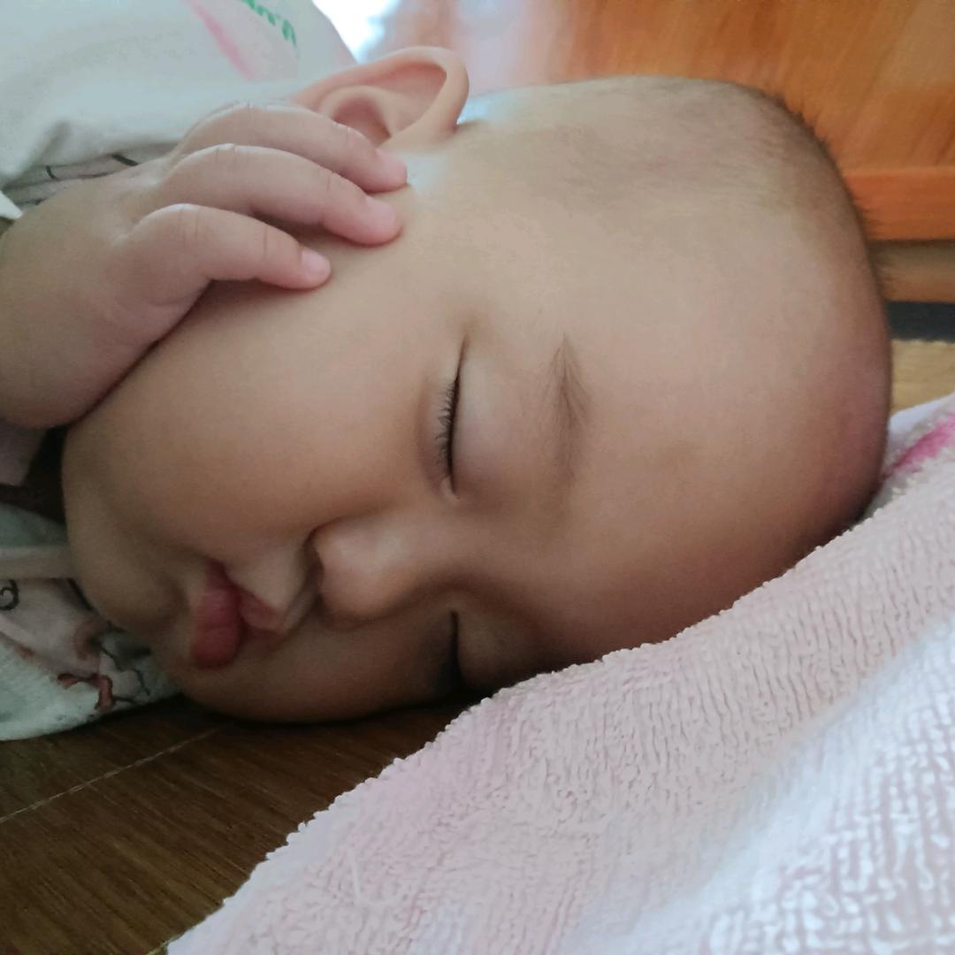 黄秀华