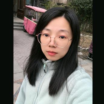 小郑 每晚21:10 百货