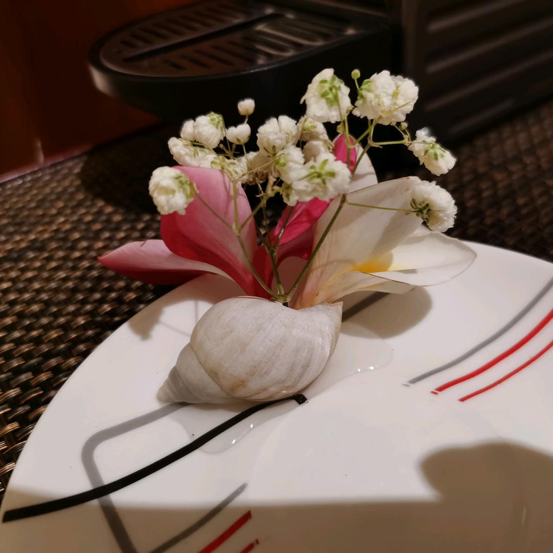 小草莓丸子头像