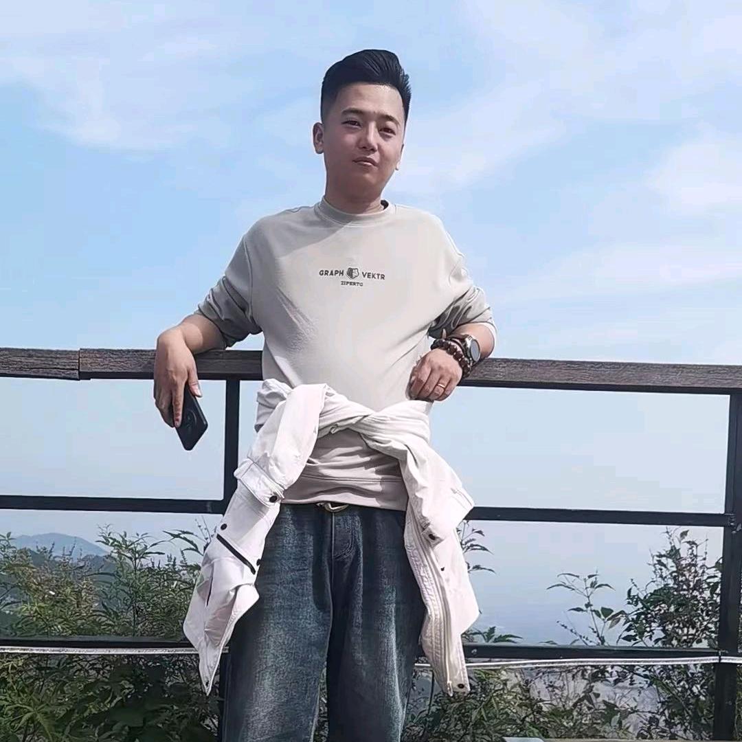 时光吹老了少年
