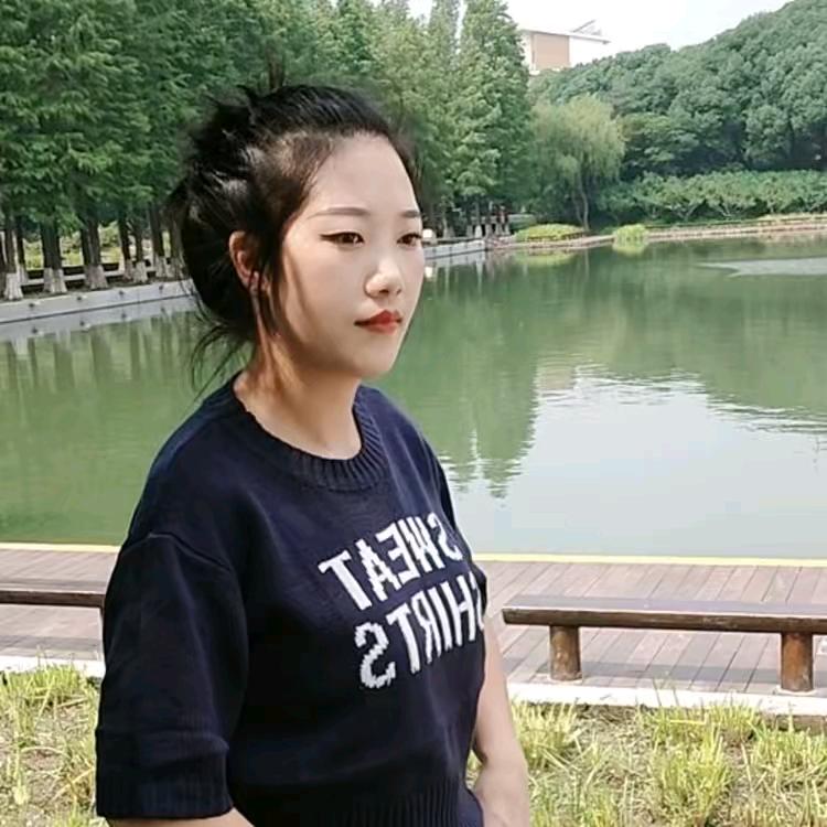 小艳
