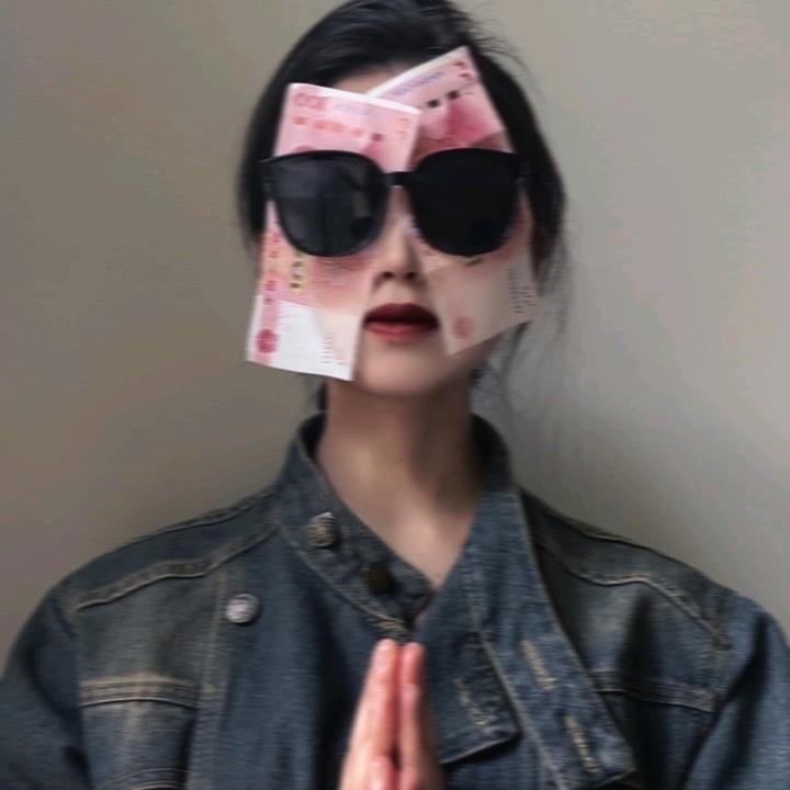 酒醉的蝴蝶🦋