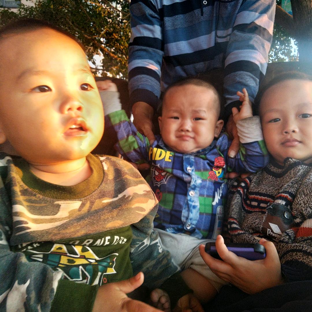 一家人永远在一起（小孩子日常）