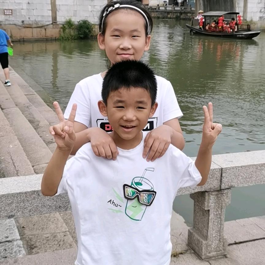 🐰远🐼东