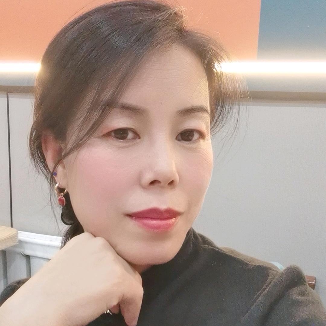 李灵吖