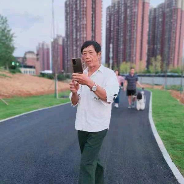 易明江