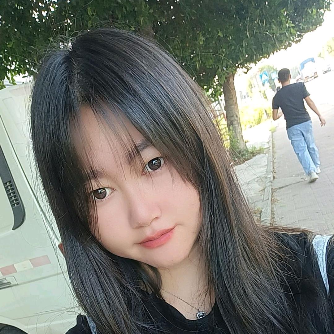 陆小鱼吖