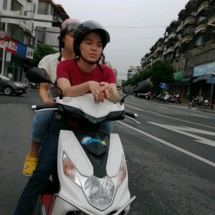 小香快跑