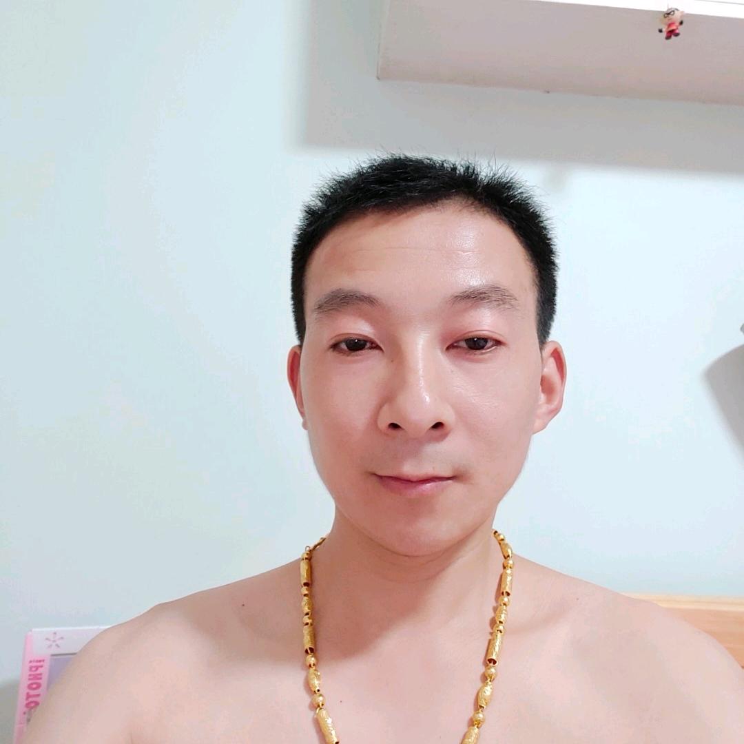 严天春