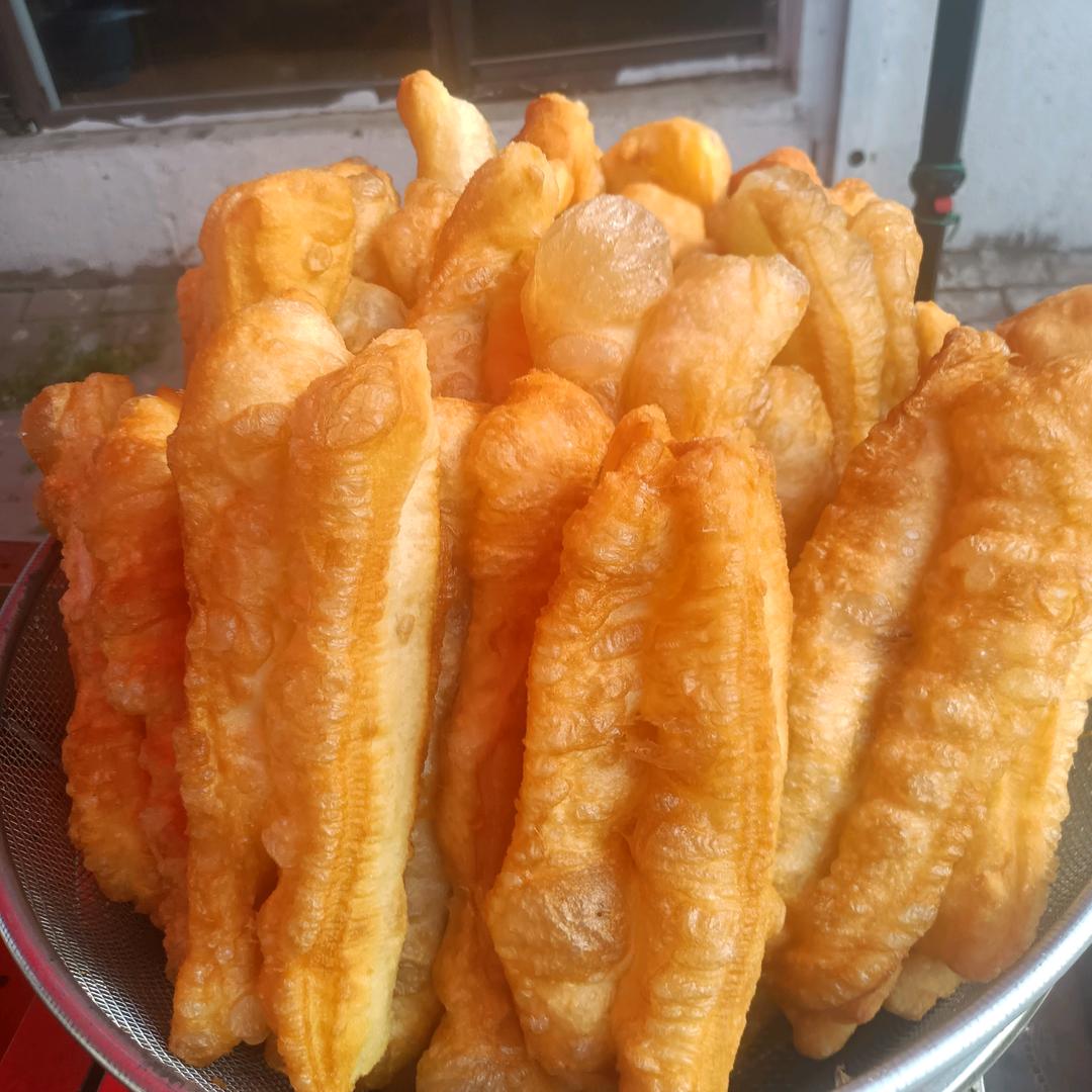 早餐油条豆腐脑