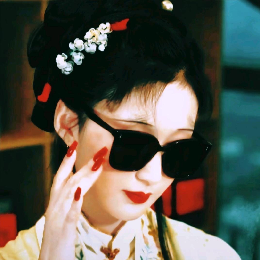 弄影