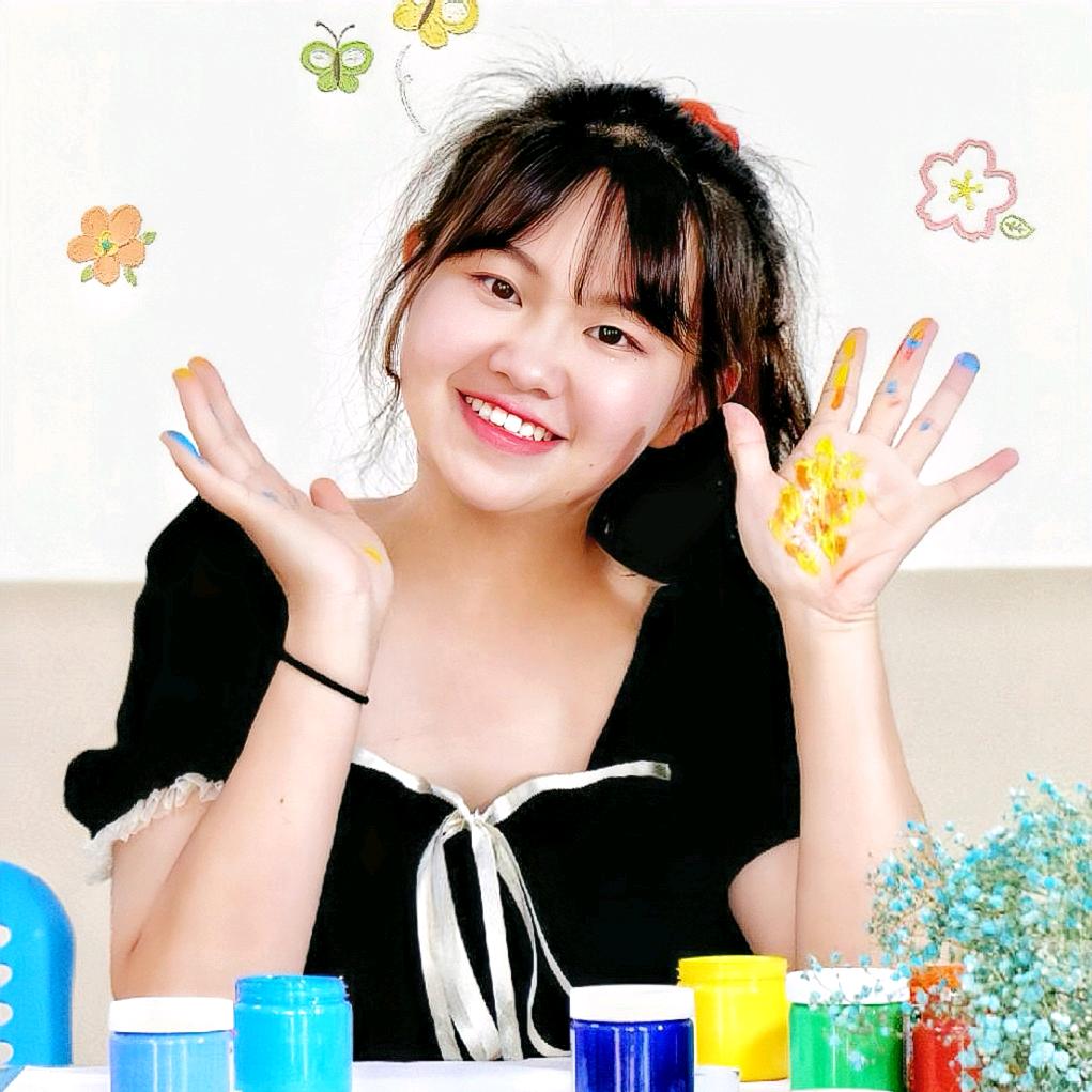 文山教画画的段老师