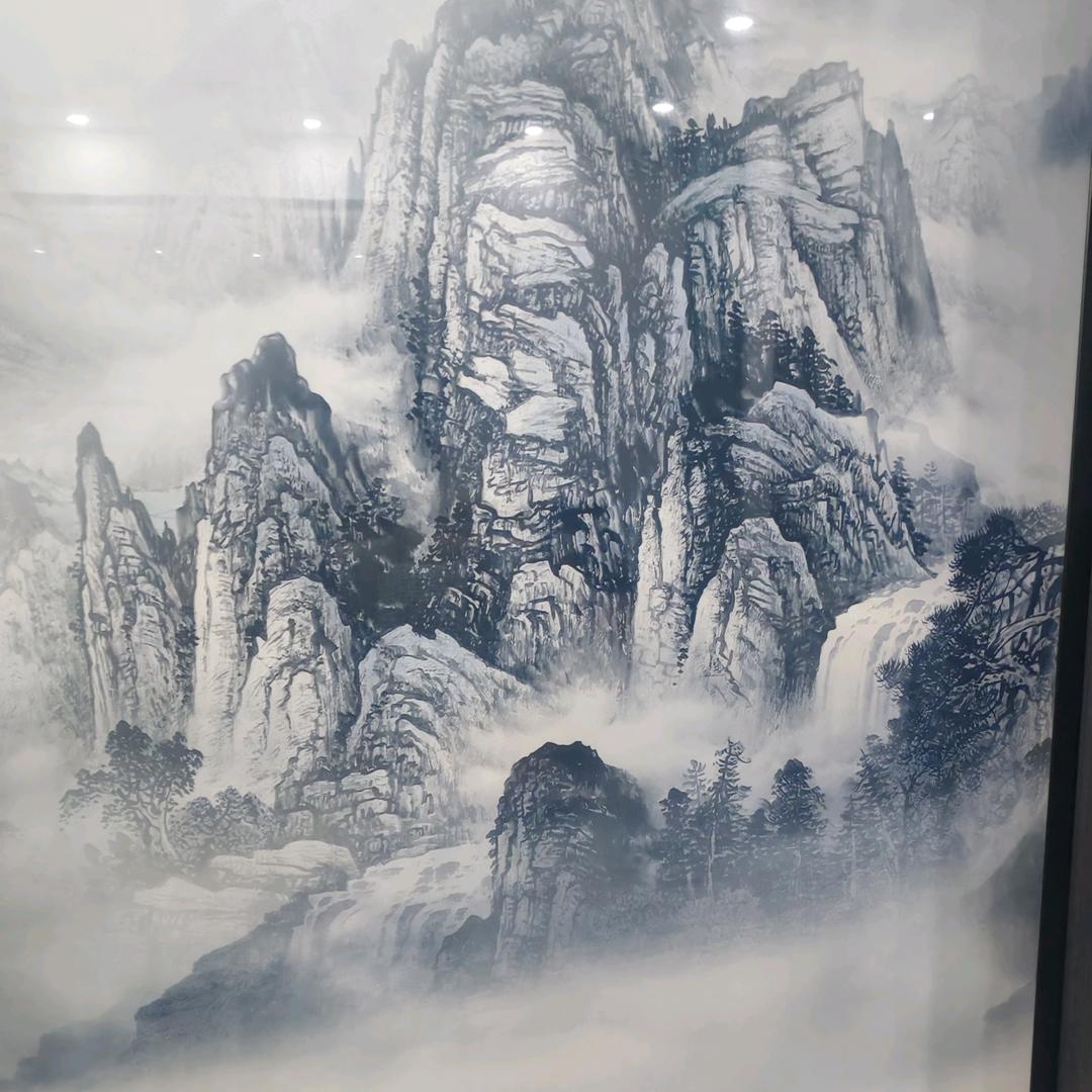 俊    （夋山月）