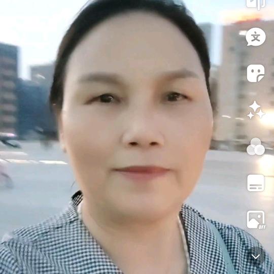 白云飘飘