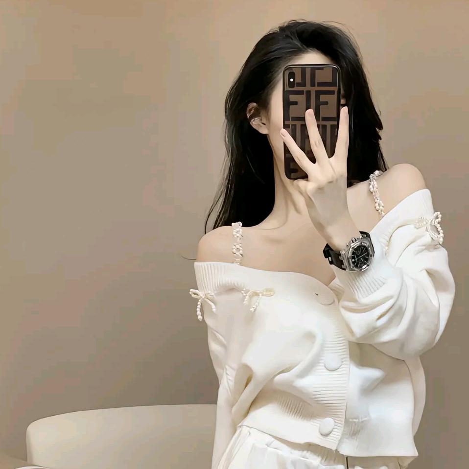 姚姚私服定制