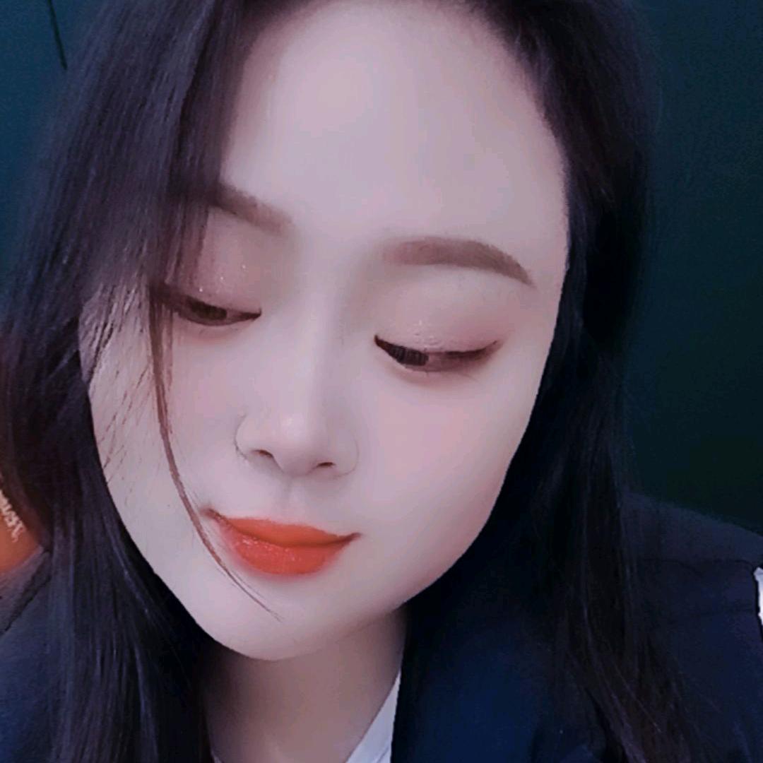 笑笑吖