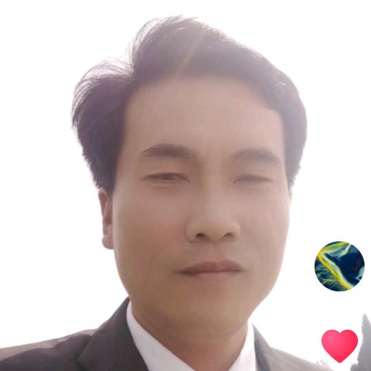 有人用童年治愈一生，我用一生治愈童年！