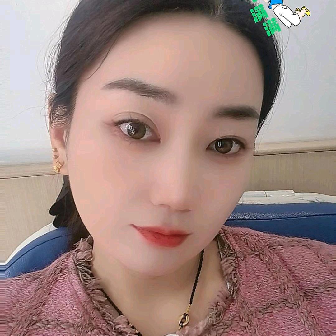鱼台福泰珠宝搭配师莹姐