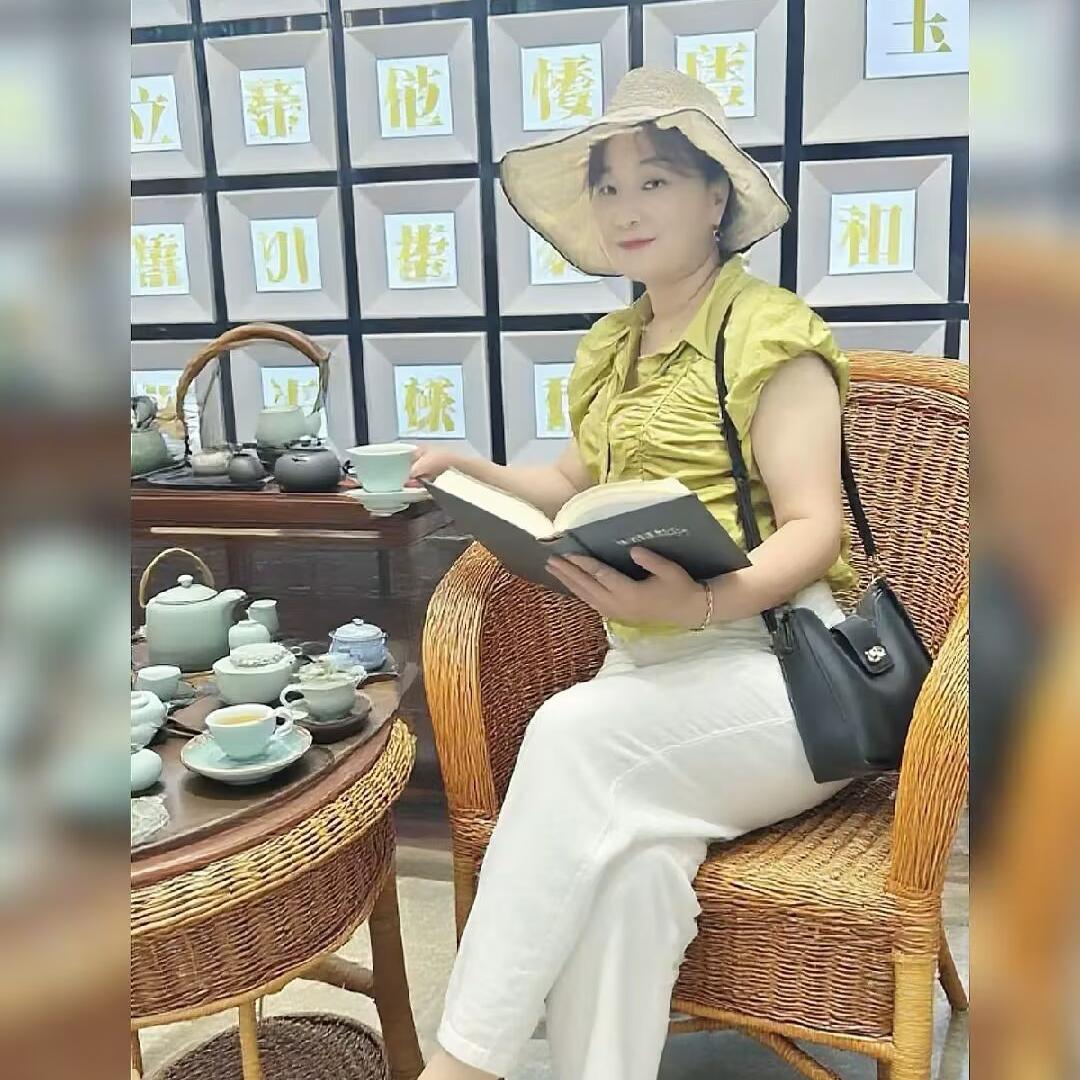 微笑和沉默