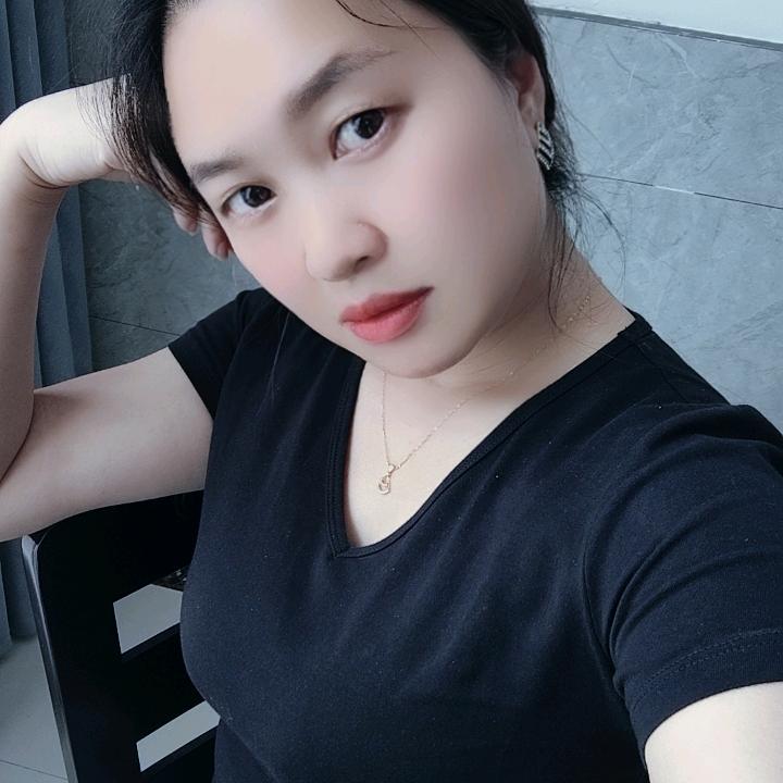 琴琴(粑粑妹)
