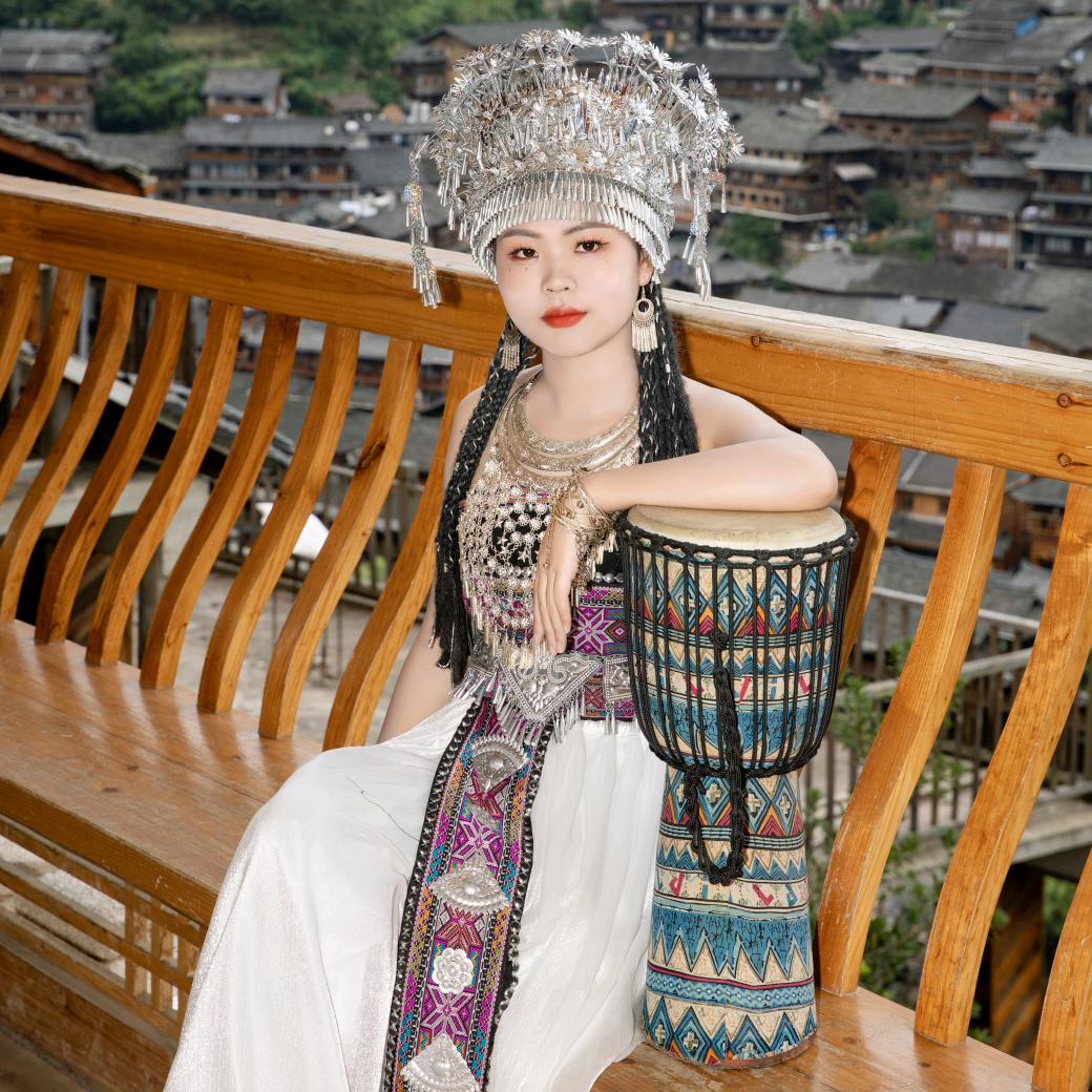 丽
