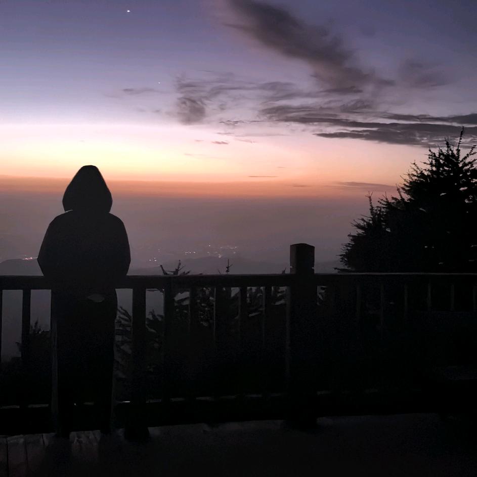 小宋不想上班！