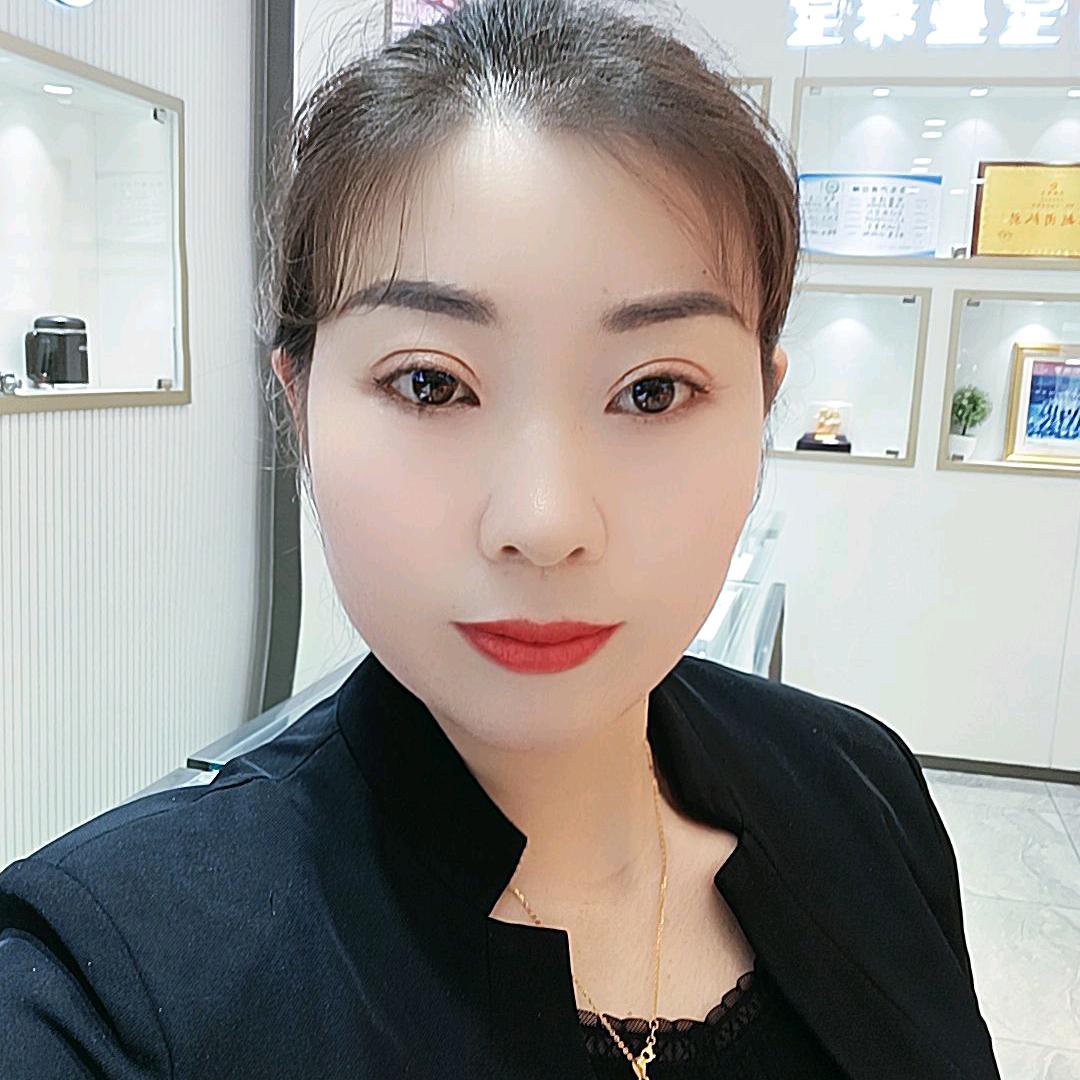 百年泌阳宝盛珠宝人民路店：陈平