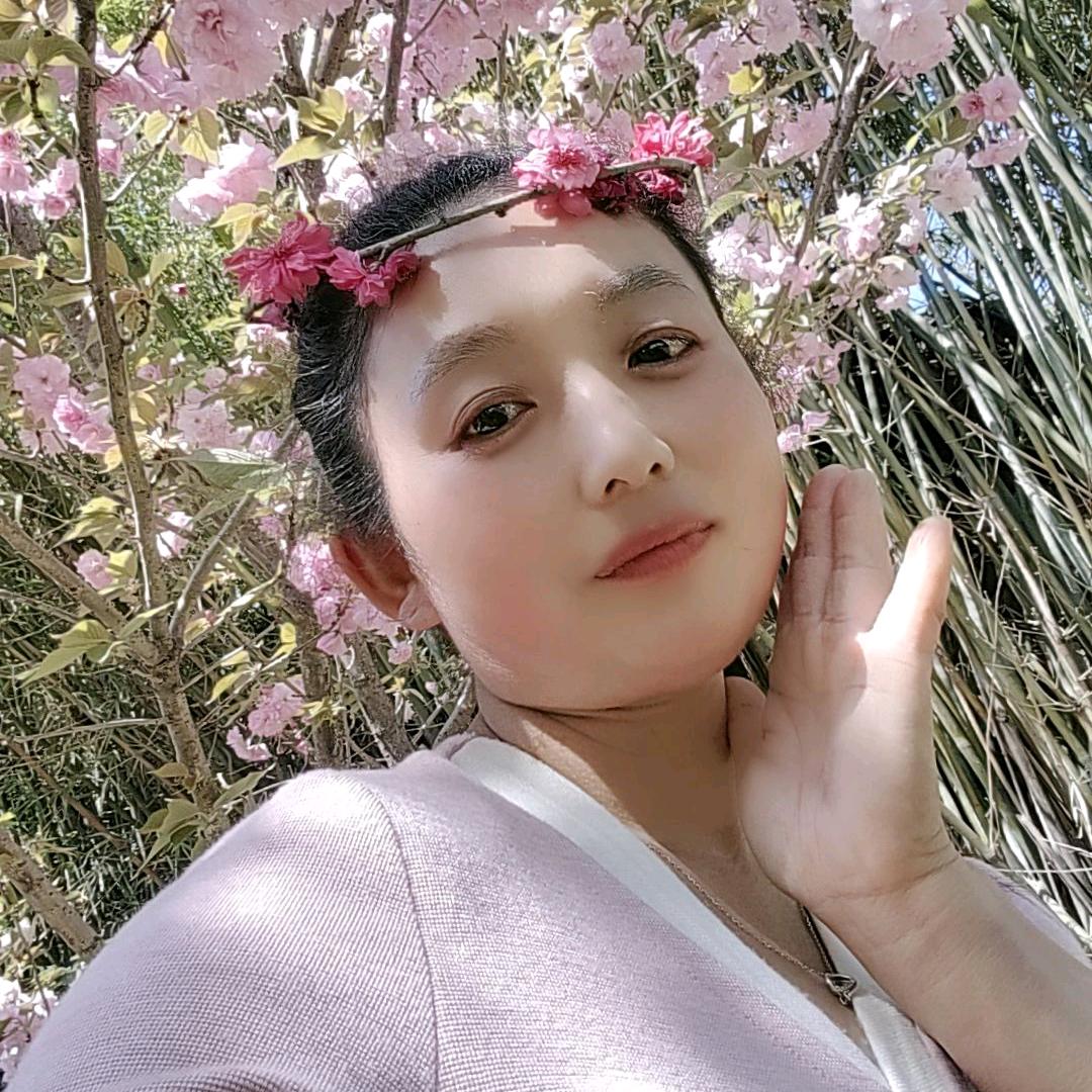 欣欣在新疆（一拖三）