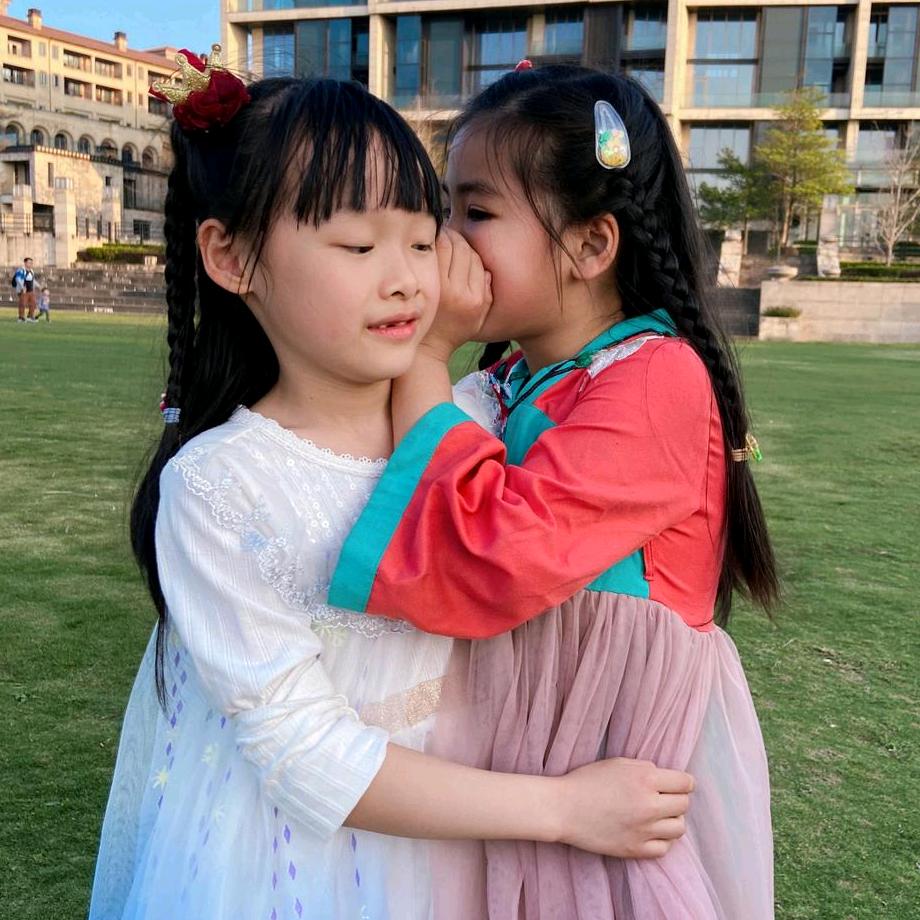辉姑娘