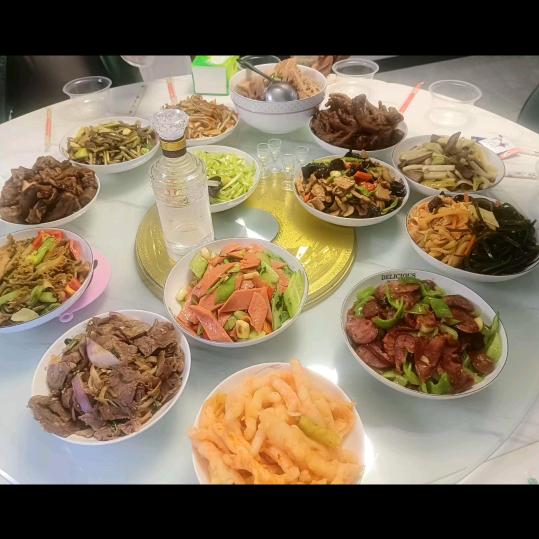 抬头向前💫💫💫袁来是你🌺🌺🌺