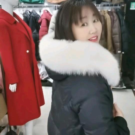 邬霞服饰