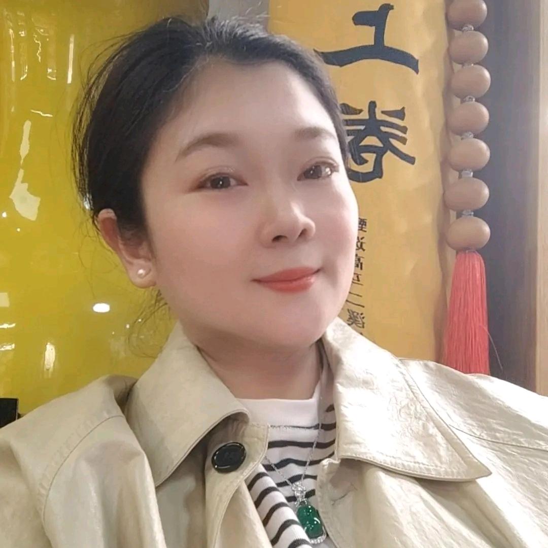 高马信界公黑茶   丹妹