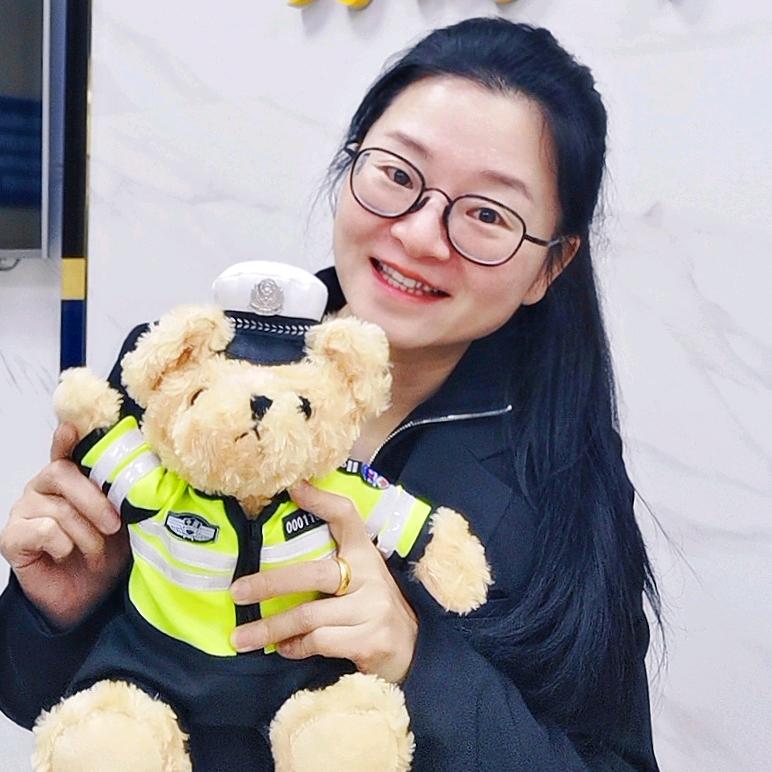 西安鹏翔驾校小美