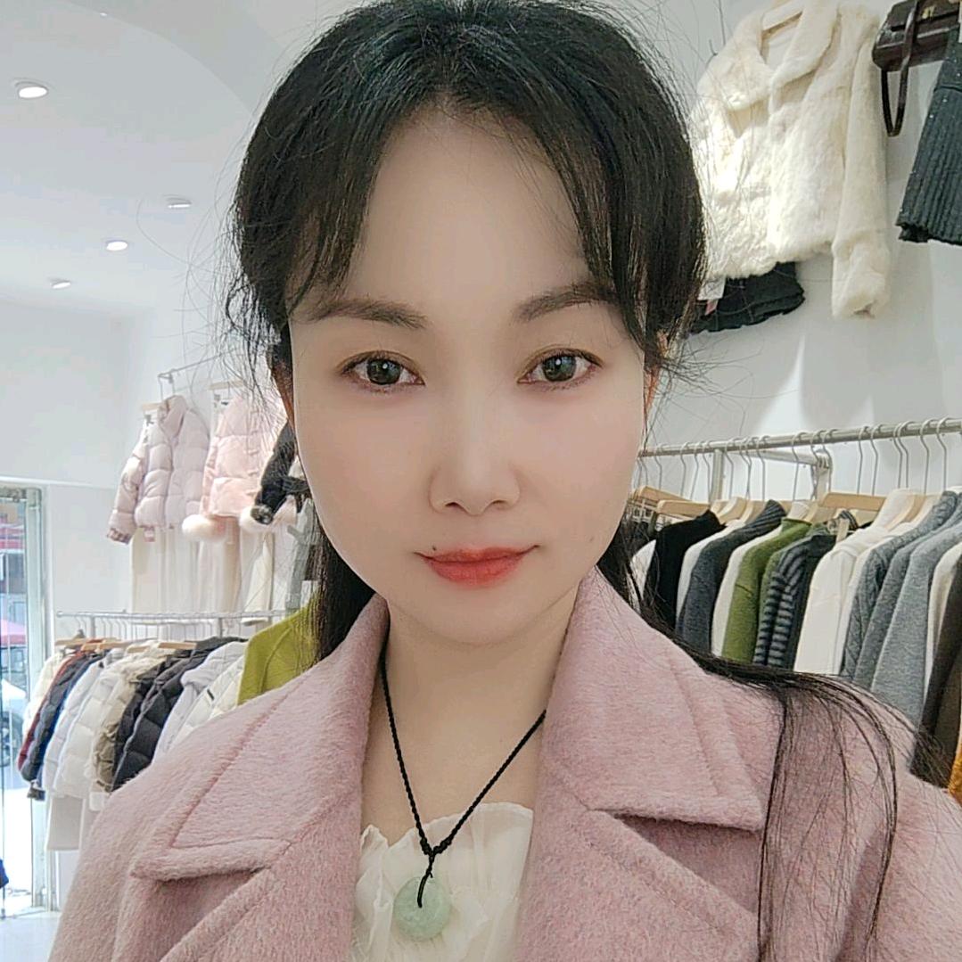 汉川摩卡女装尹姐（上午10:20)