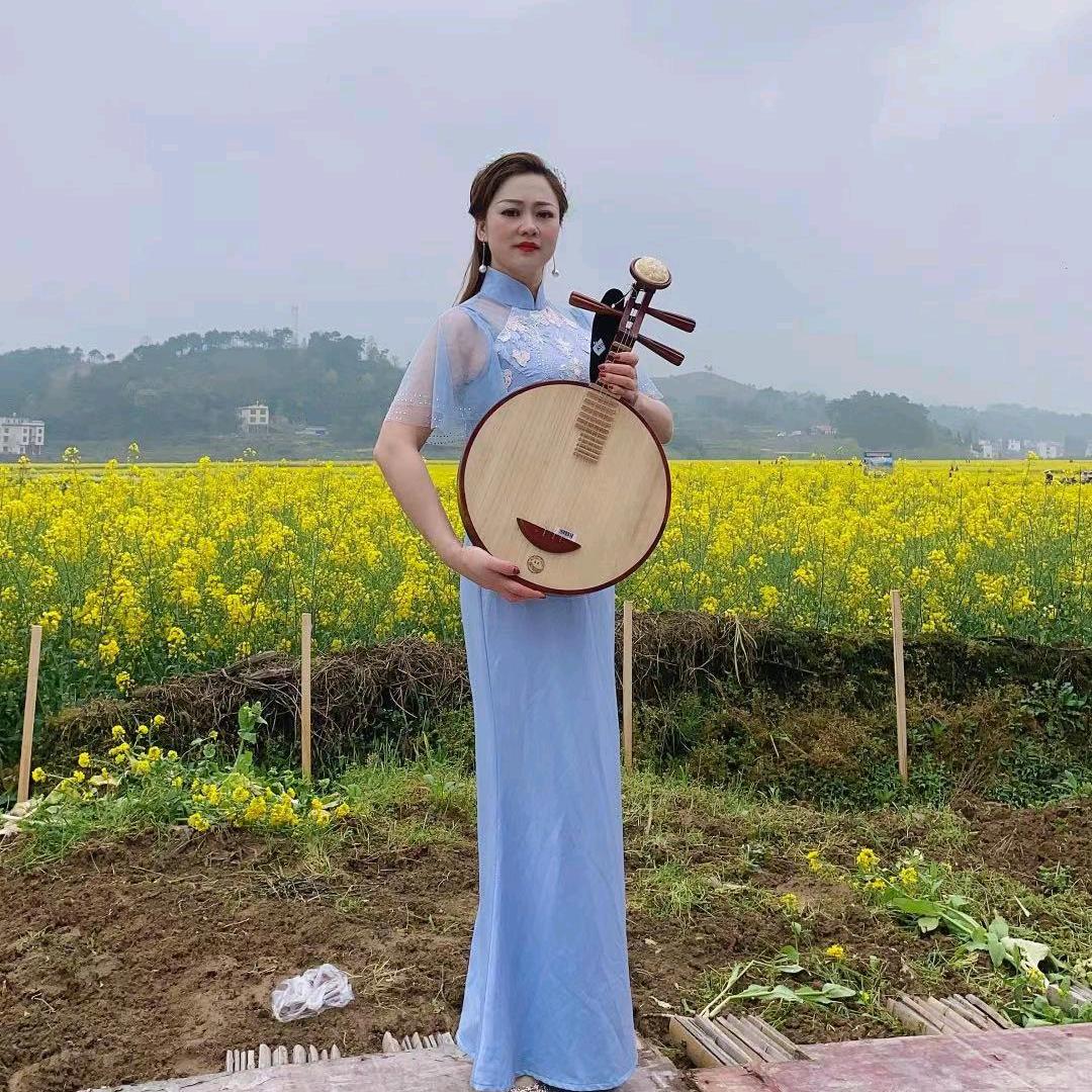 憨憨🎼小美