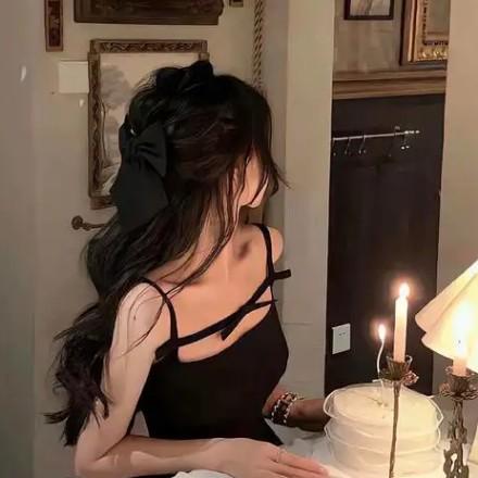 莲518《商品在橱窗》